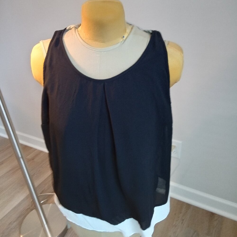 2-$10... by&by brand Black and White Dress Sleeveless Blouse Plus Size 1X